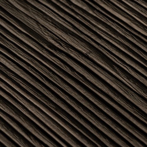 mila square in (70x70x76) - top detail